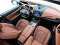 2017 Maserati Levante SUV - Interior