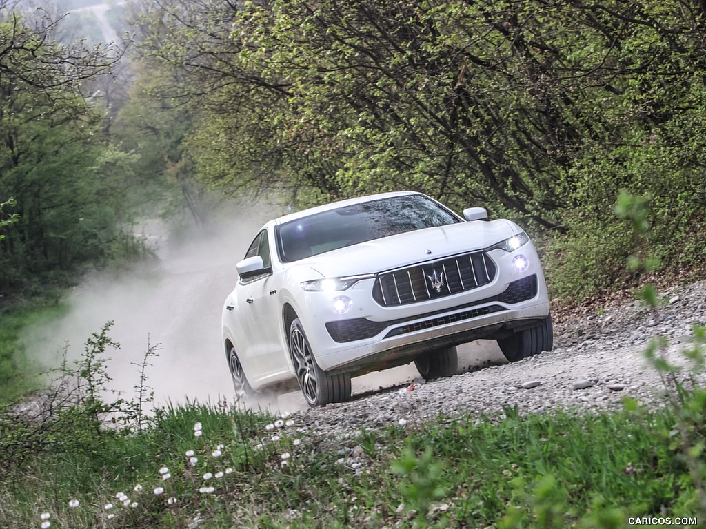 2017 Maserati Levante SUV - Off-Road