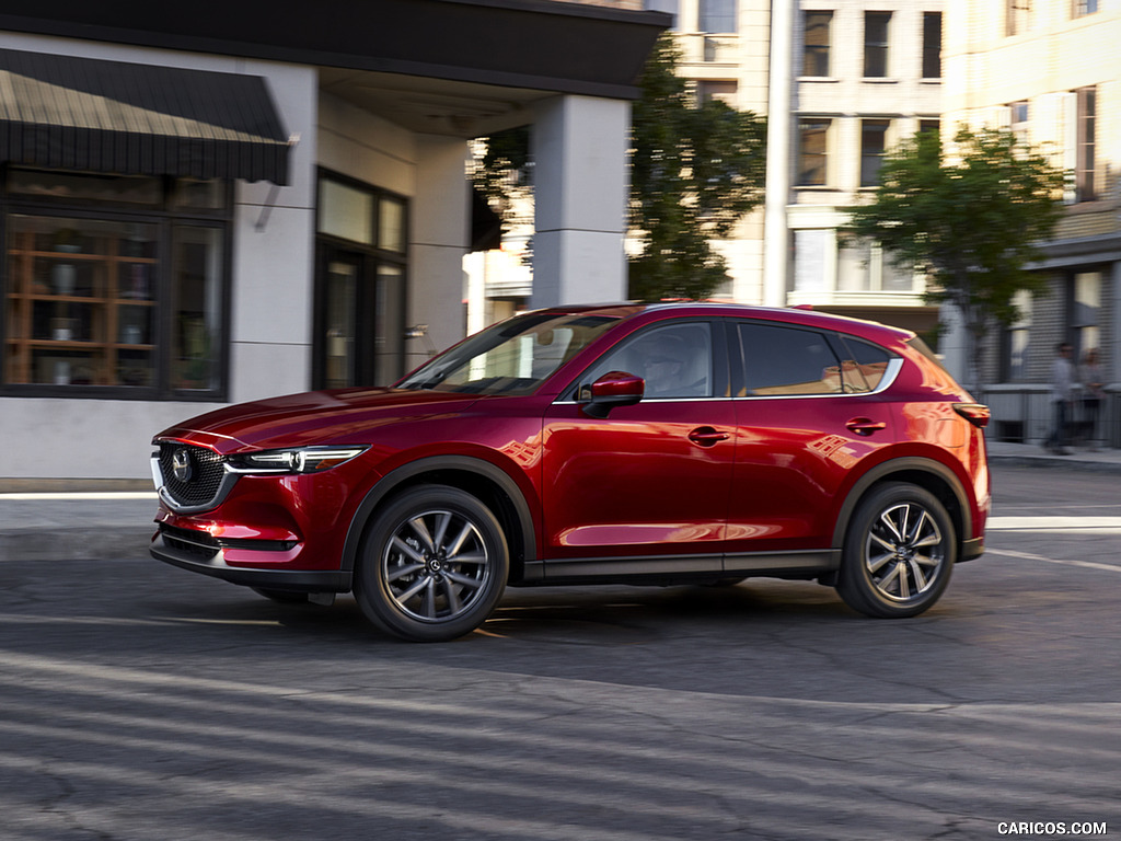 2017 Mazda CX-5 - Side