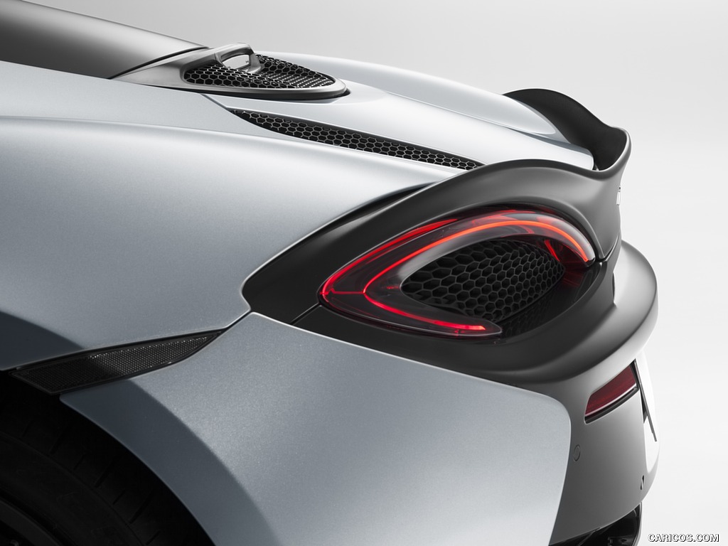 2017 McLaren 570GT - Tail Light