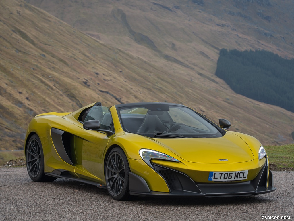 2017 McLaren 675LT Spider - Front