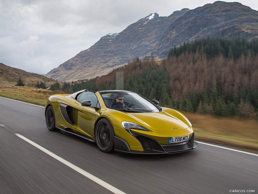 2017 McLaren 675LT Spider - Front