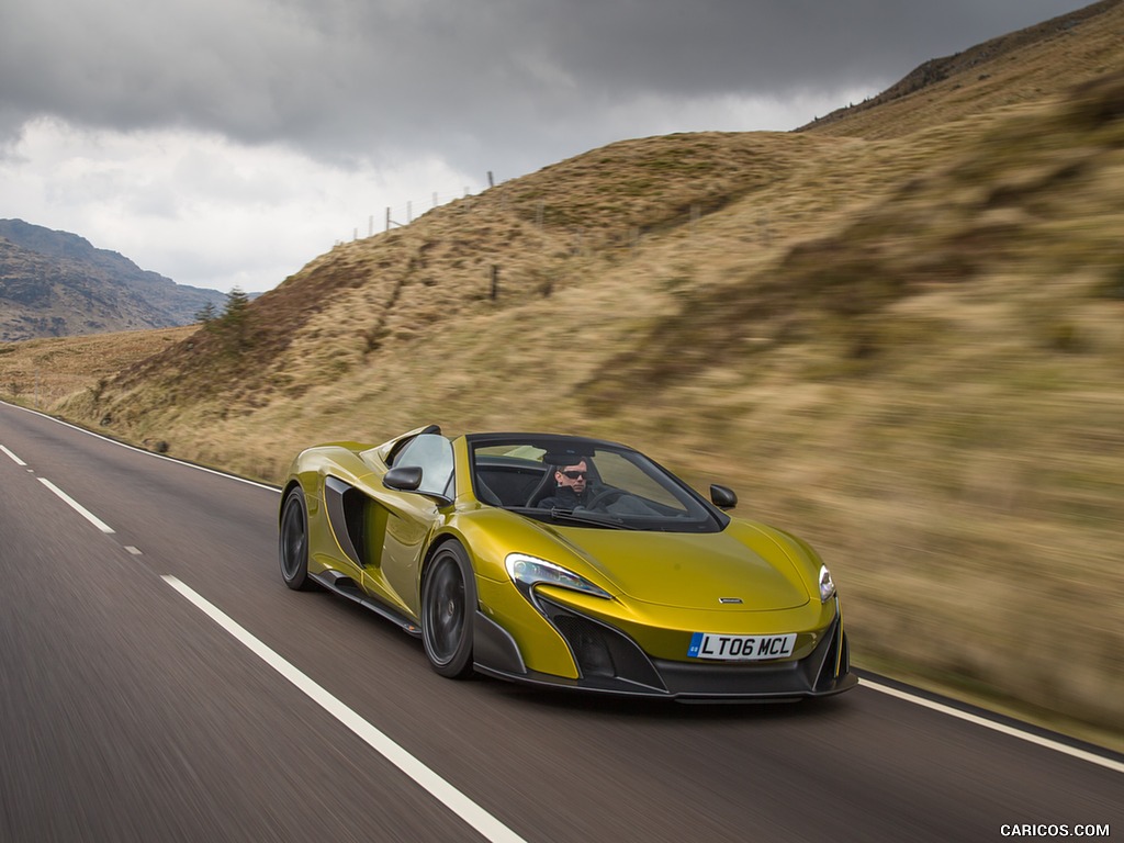 2017 McLaren 675LT Spider - Front