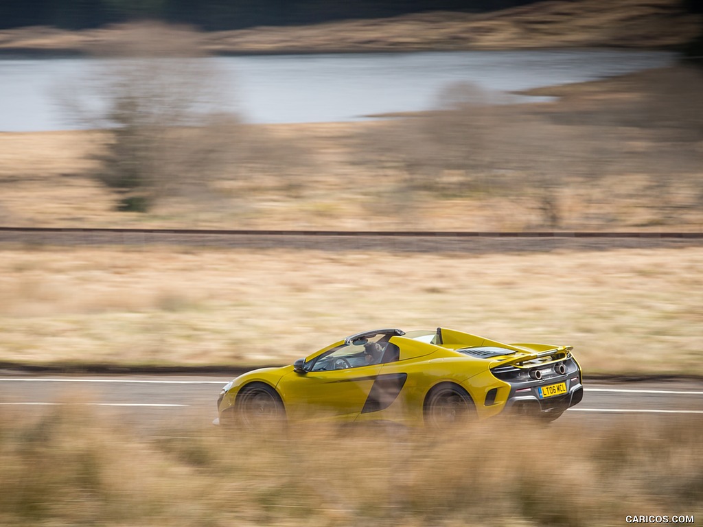 2017 McLaren 675LT Spider - Side