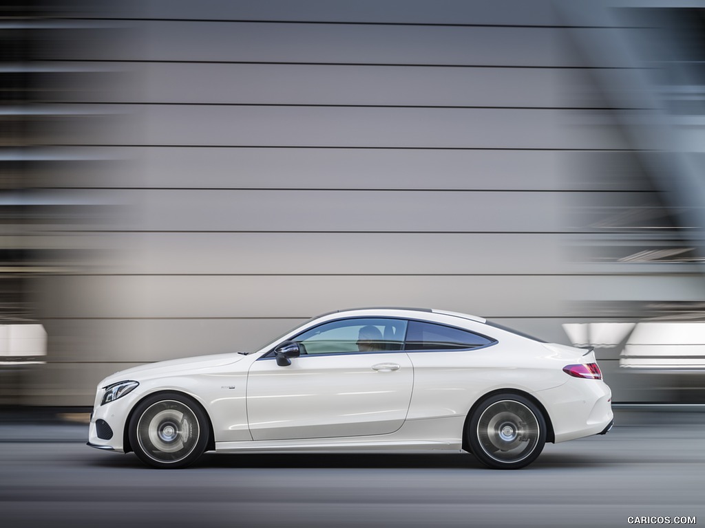 2017 Mercedes-AMG C43 4MATIC Coupé (Color: Diamond White)