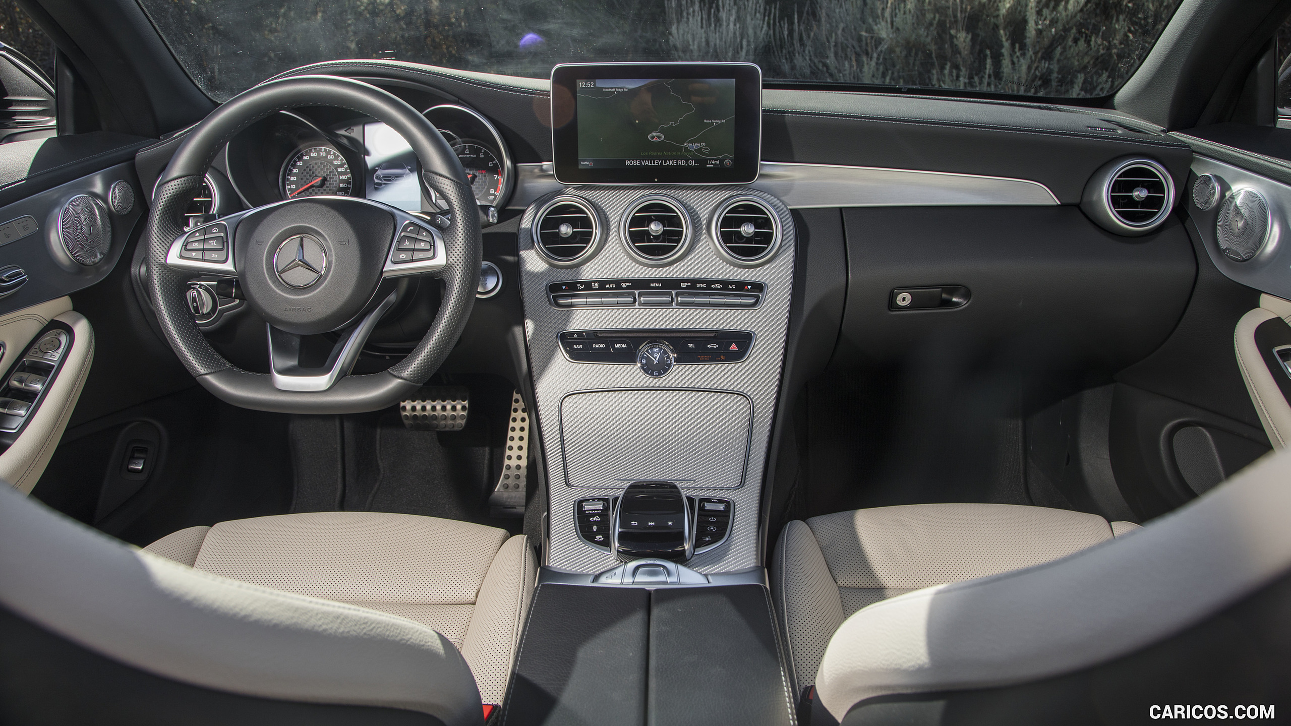 2017 Mercedes-AMG C43 Cabrio (US-Spec) - Interior, Cockpit, #30 of 37