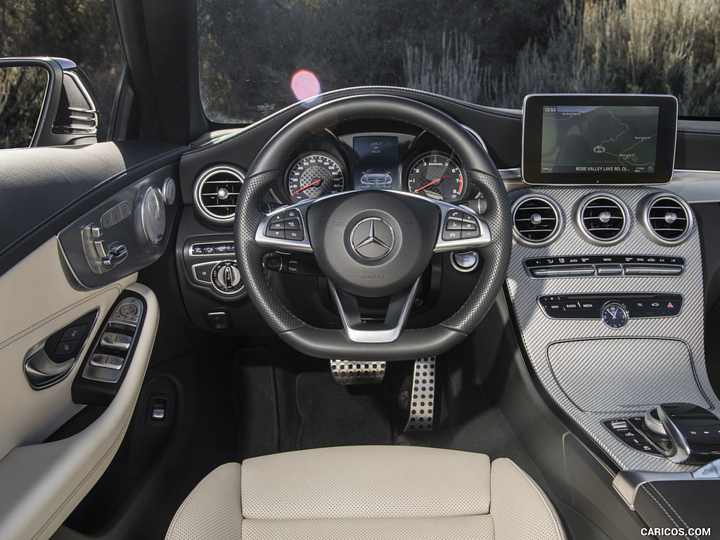 2017 Mercedes-AMG C43 Cabrio (US-Spec) - Interior, Cockpit