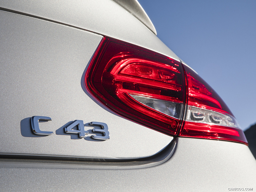 2017 Mercedes-AMG C43 Coupe (US-Spec) - Badge