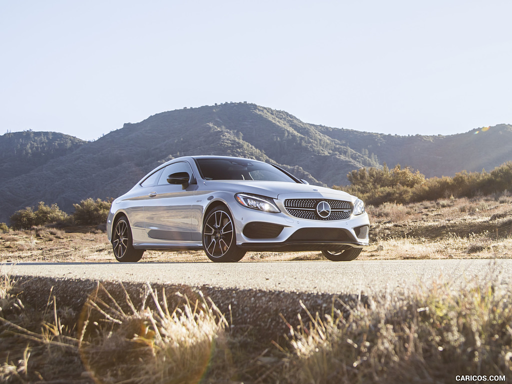 2017 Mercedes-AMG C43 Coupe (US-Spec) - Front Three-Quarter