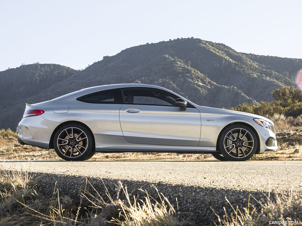 2017 Mercedes-AMG C43 Coupe (US-Spec) - Side