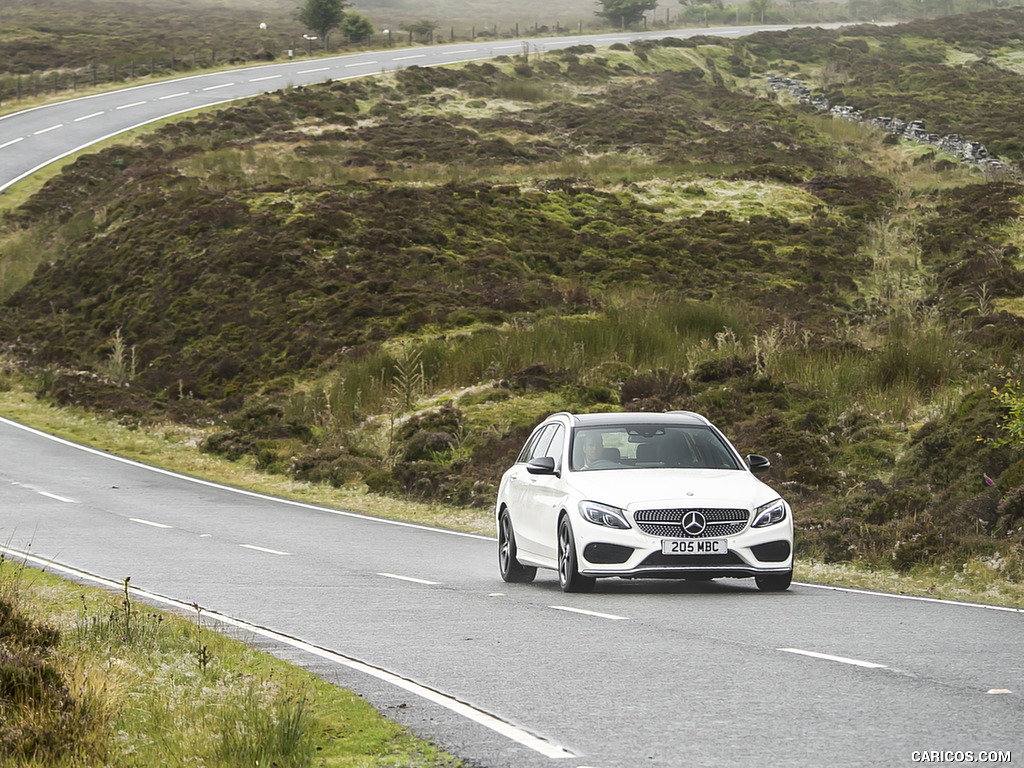 2017 Mercedes-AMG C43 Estate (UK-Spec) - Front