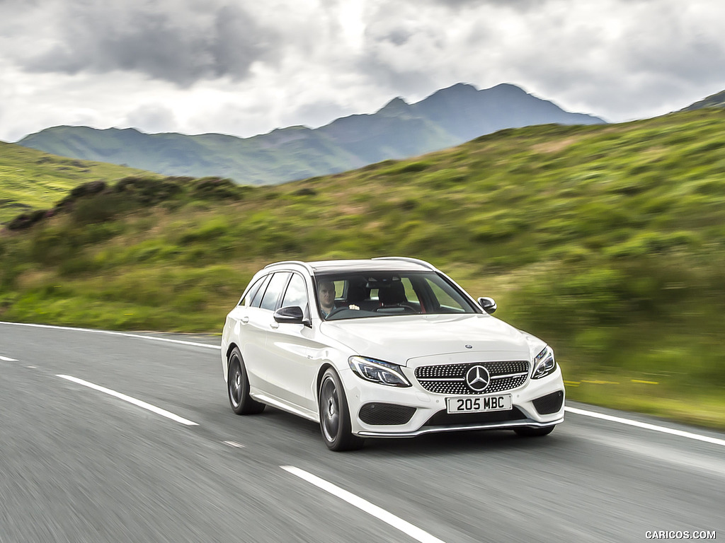 2017 Mercedes-AMG C43 Estate (UK-Spec) - Front Three-Quarter