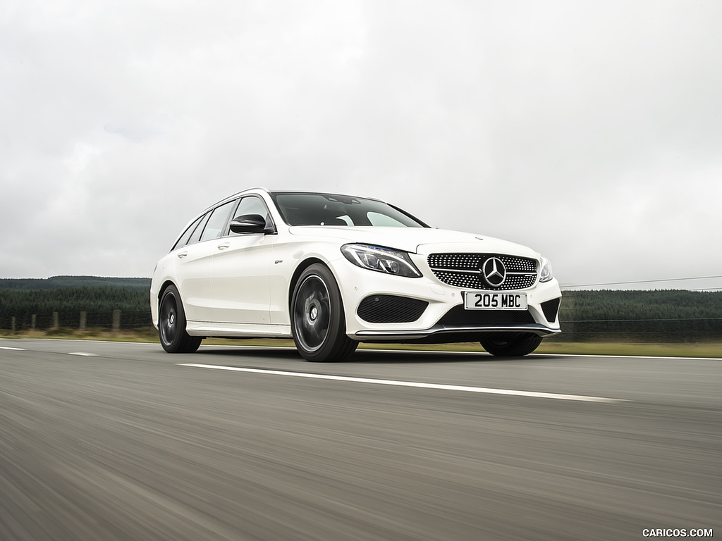 2017 Mercedes-AMG C43 Estate (UK-Spec) - Front Three-Quarter