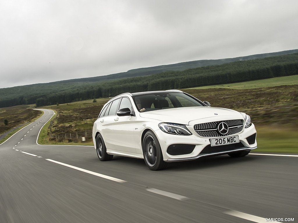 2017 Mercedes-AMG C43 Estate (UK-Spec) - Front Three-Quarter