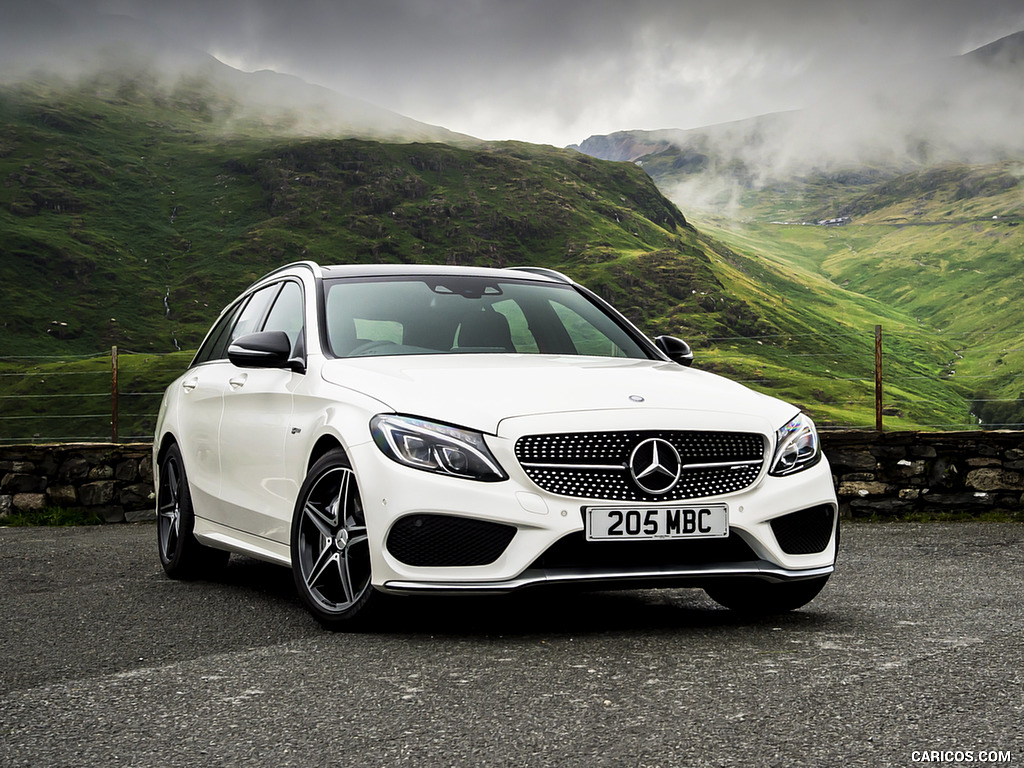 2017 Mercedes-AMG C43 Estate (UK-Spec) - Front Three-Quarter