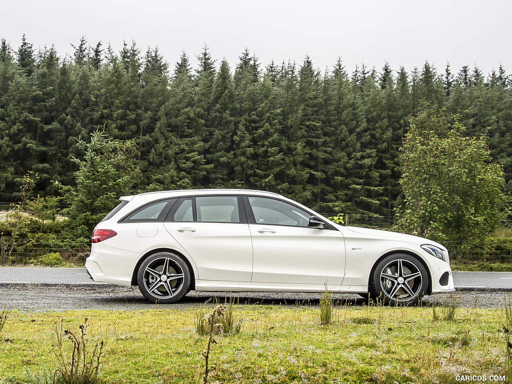 2017 Mercedes-AMG C43 Estate (UK-Spec) - Side