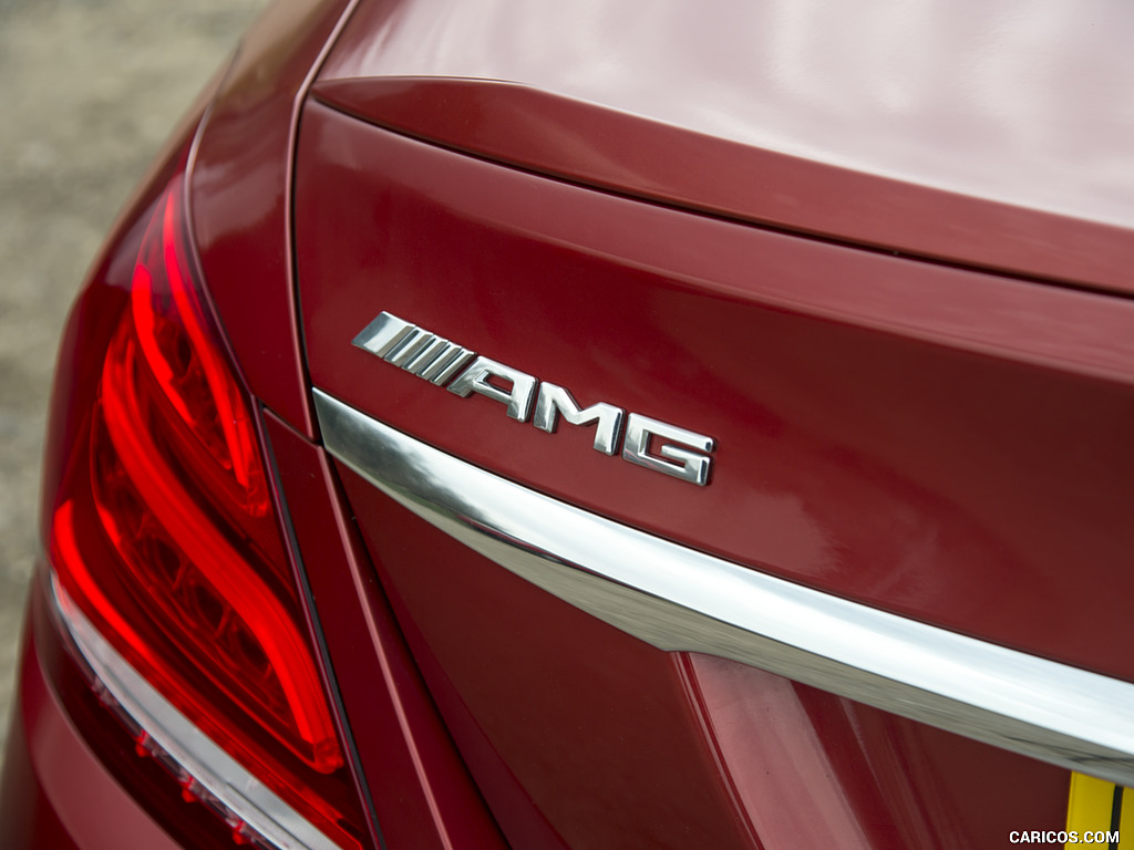 2017 Mercedes-AMG C43 Saloon (UK-Spec) - Badge