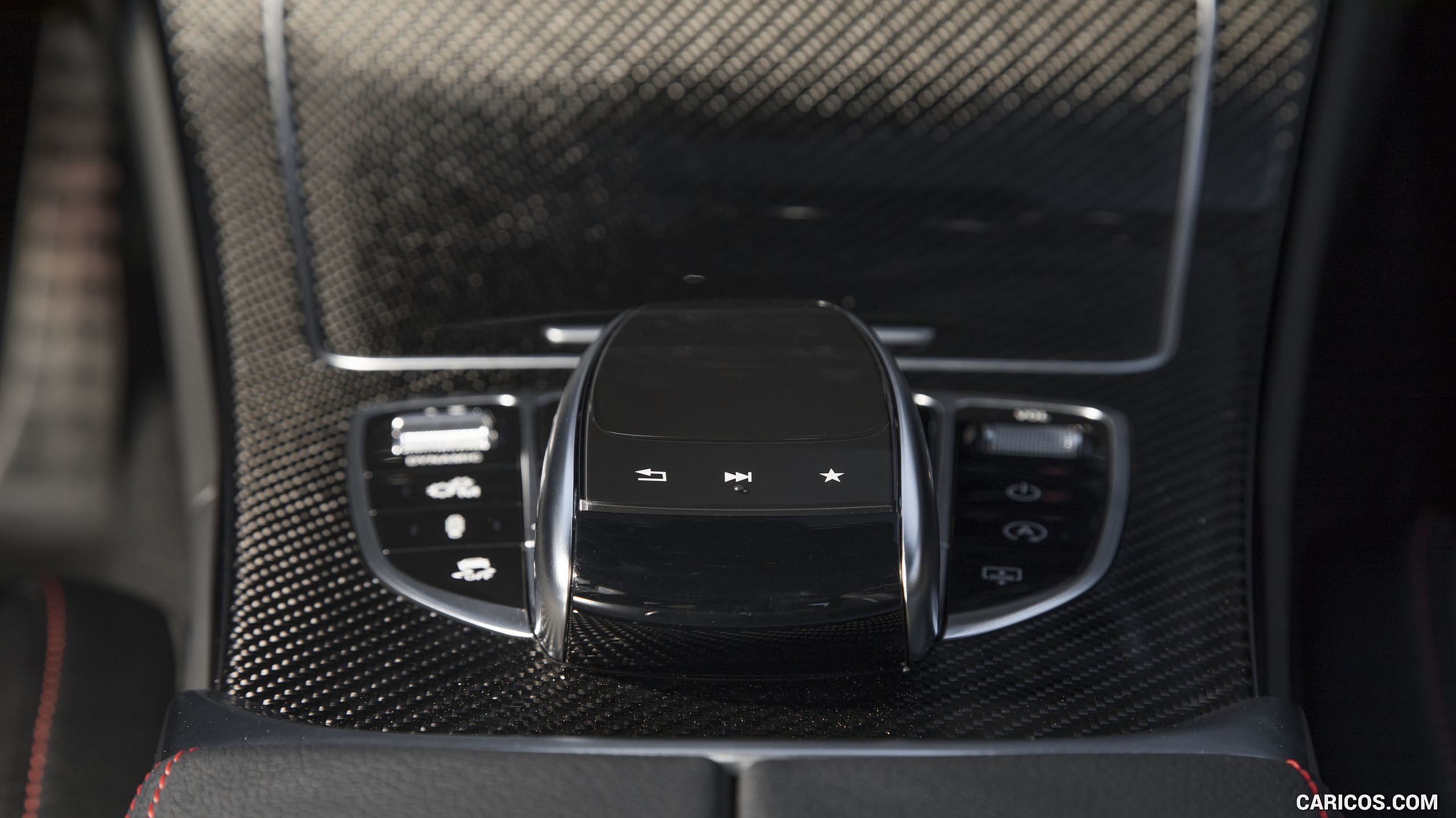 2017 Mercedes-AMG C43 Sedan (US-Spec) - Interior, Controls, #42 of 48