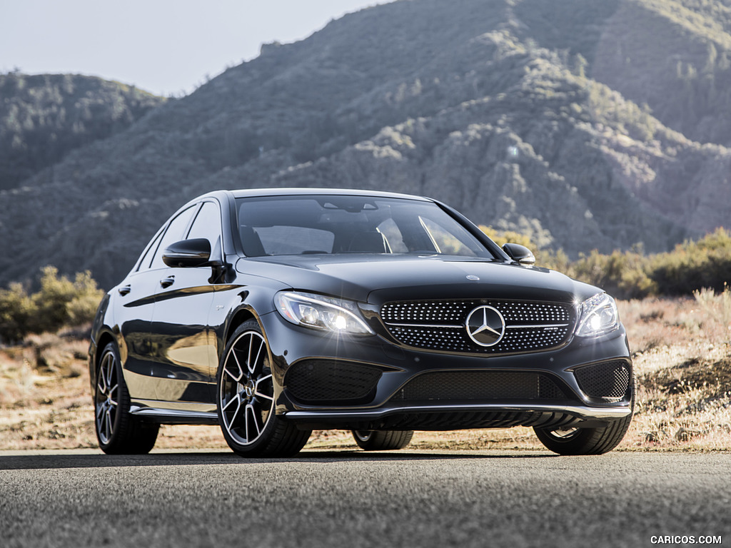 2017 Mercedes-AMG C43 Sedan (US-Spec) - Front Three-Quarter