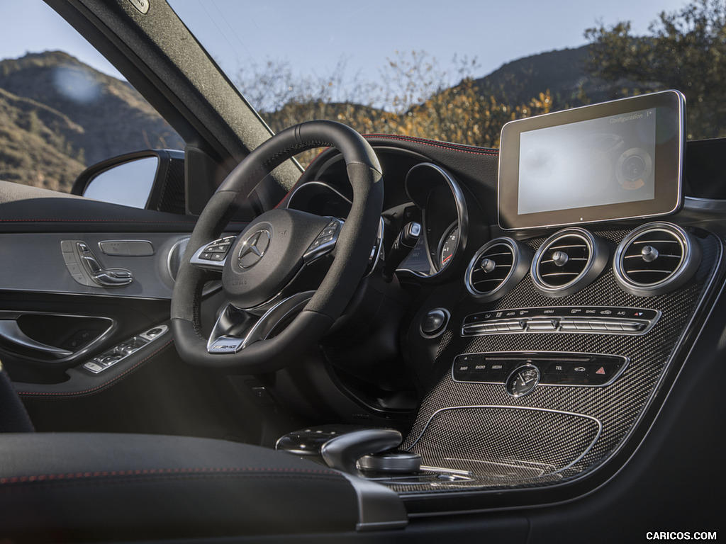 2017 Mercedes-AMG C43 Sedan (US-Spec) - Interior