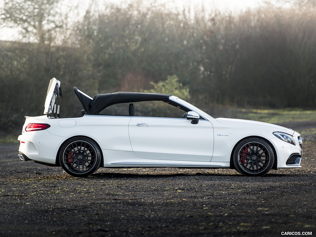 2017 Mercedes-AMG C63 S Cabriolet (UK-Spec) - Top in Action