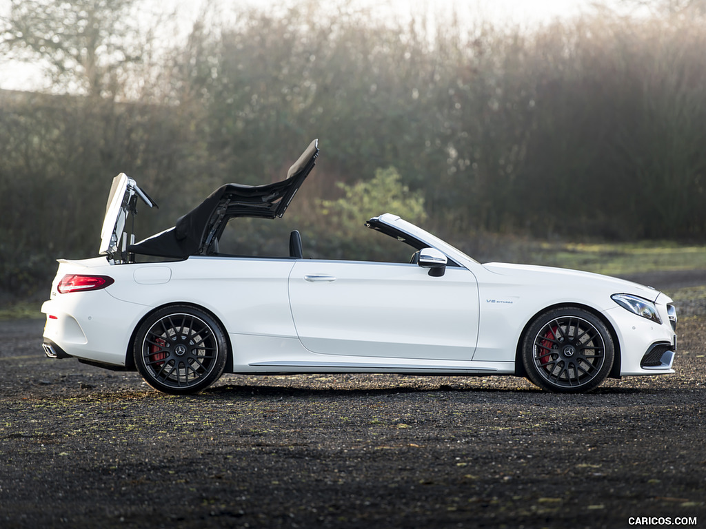 2017 Mercedes-AMG C63 S Cabriolet (UK-Spec) - Top in Action