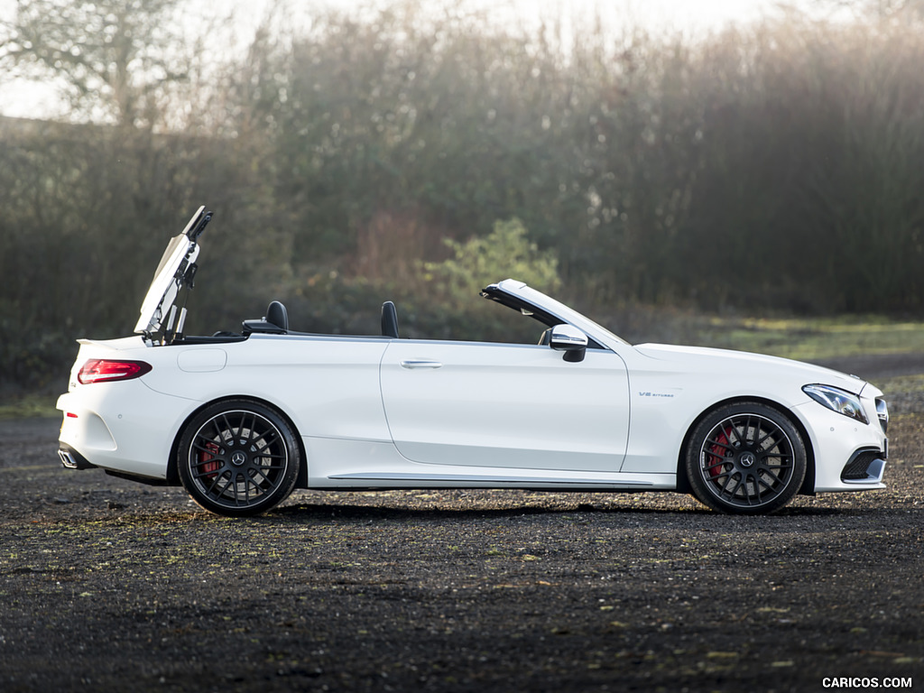 2017 Mercedes-AMG C63 S Cabriolet (UK-Spec) - Top in Action