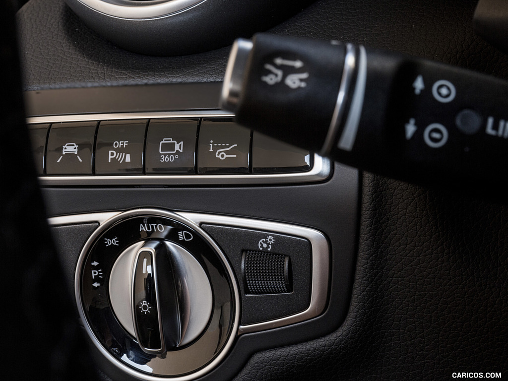 2017 Mercedes-AMG C63 S Cabriolet - Interior, Controls