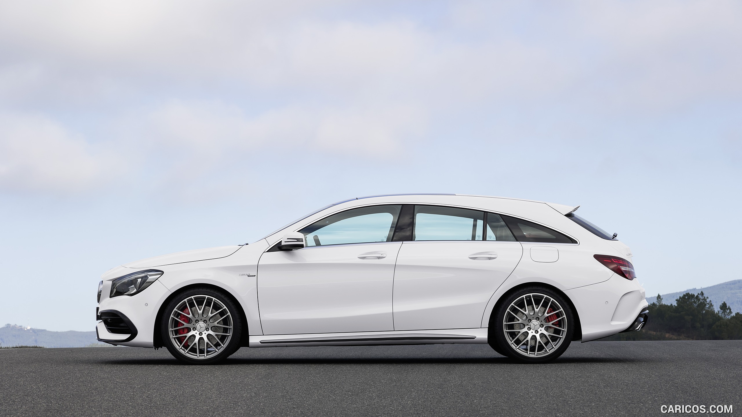 2017 Mercedes-AMG CLA 45 Shooting Brake (Chassis: X117, Color: Diamond White) - Side, #8 of 48