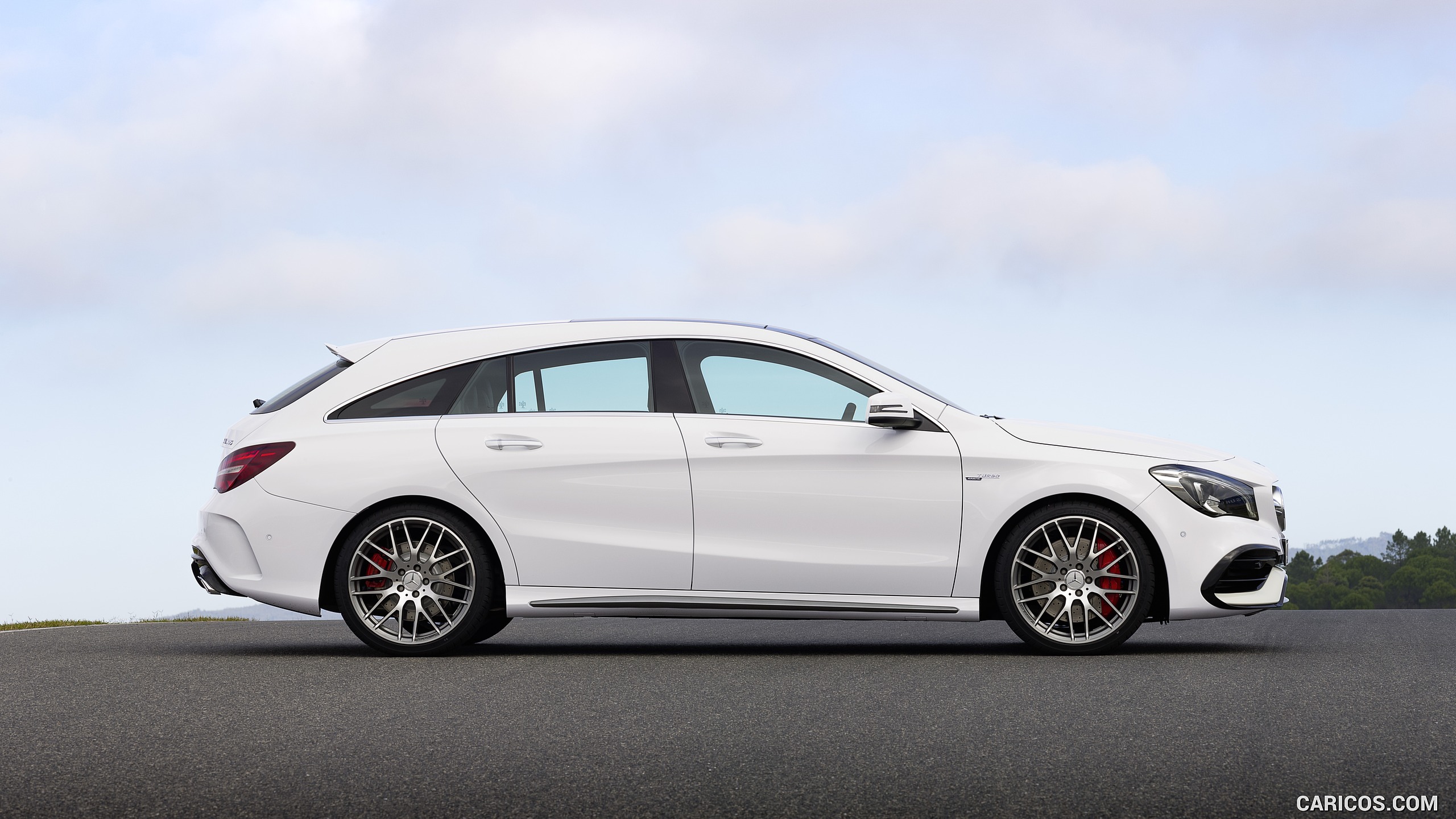 2017 Mercedes-AMG CLA 45 Shooting Brake (Chassis: X117, Color: Diamond White) - Side, #9 of 48
