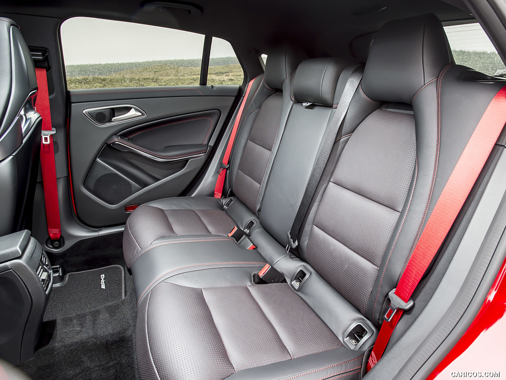 2017 Mercedes-AMG CLA 45 Shooting Brake (UK-Spec) - Interior, Rear Seats