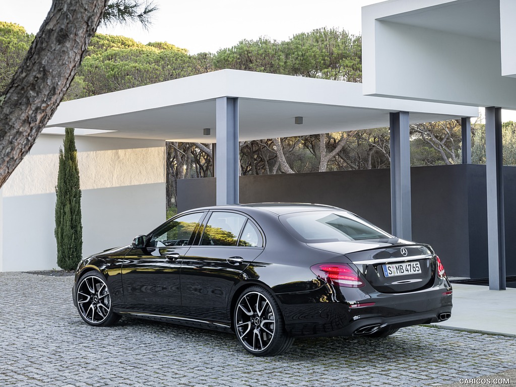 2017 Mercedes-AMG E 43 4MATIC (Color: Obsidian Black) - Rear