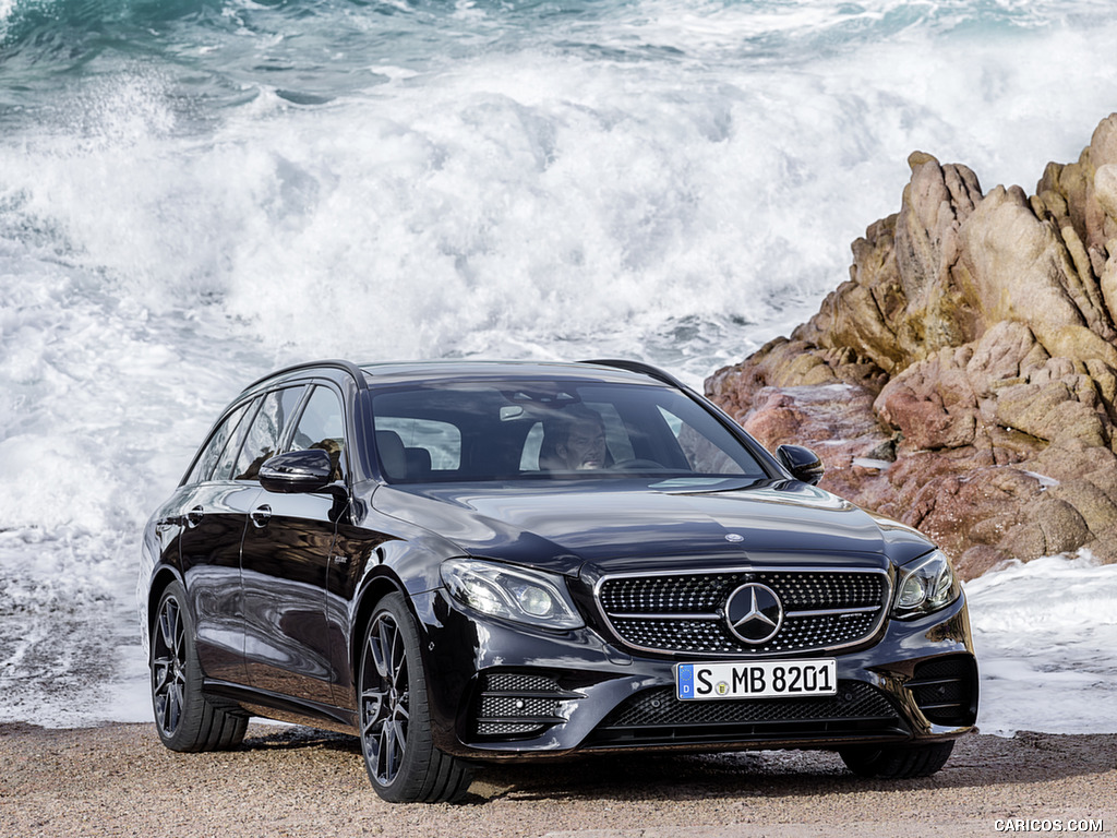 2017 Mercedes-AMG E43 Estate (Color: Obsidian Black) - Front