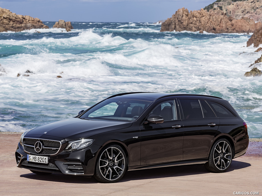 2017 Mercedes-AMG E43 Estate (Color: Obsidian Black) - Front Three-Quarter