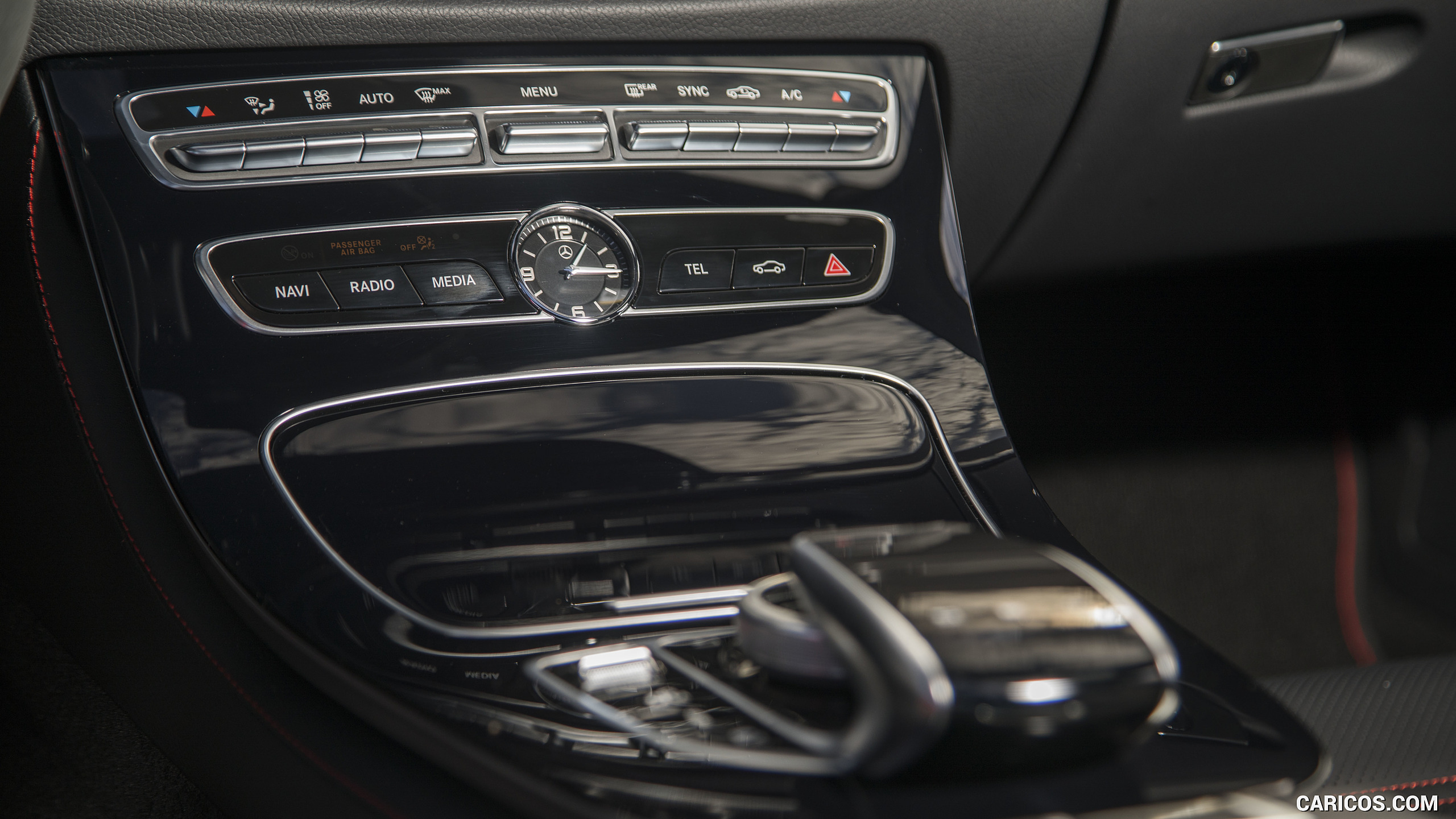 2017 Mercedes-AMG E43 Sedan (US-Spec) - Interior, Controls, #45 of 55