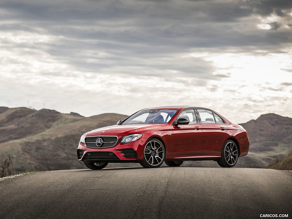 2017 Mercedes-AMG E43 Sedan (US-Spec) - Front Three-Quarter