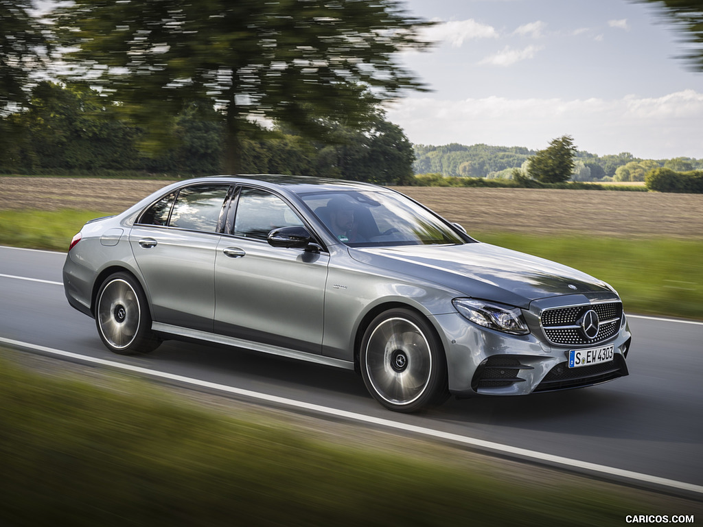 2017 Mercedes-AMG E43 Sedan - Front Three-Quarter