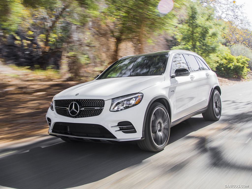 2017 Mercedes-AMG GLC 43 (US-Spec) - Front Three-Quarter