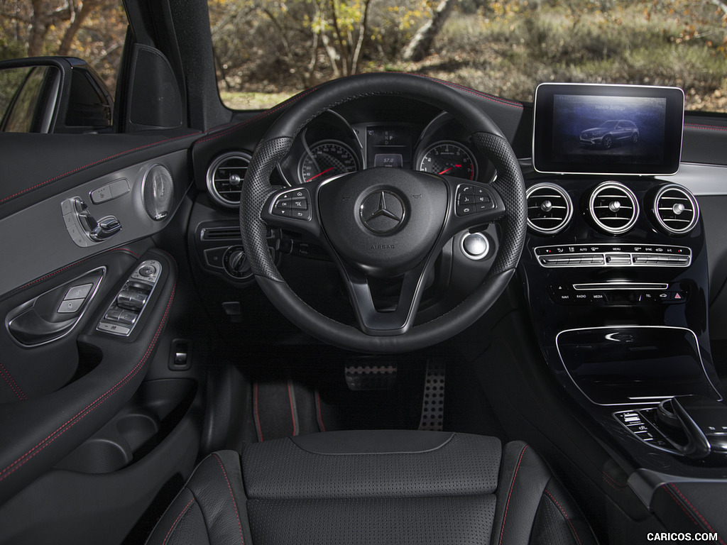 2017 Mercedes-AMG GLC 43 (US-Spec) - Interior, Cockpit