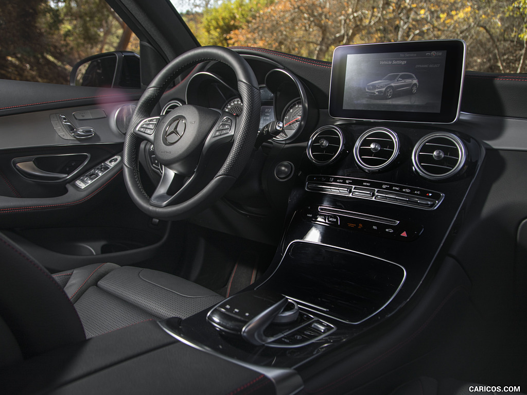 2017 Mercedes-AMG GLC 43 (US-Spec) - Interior