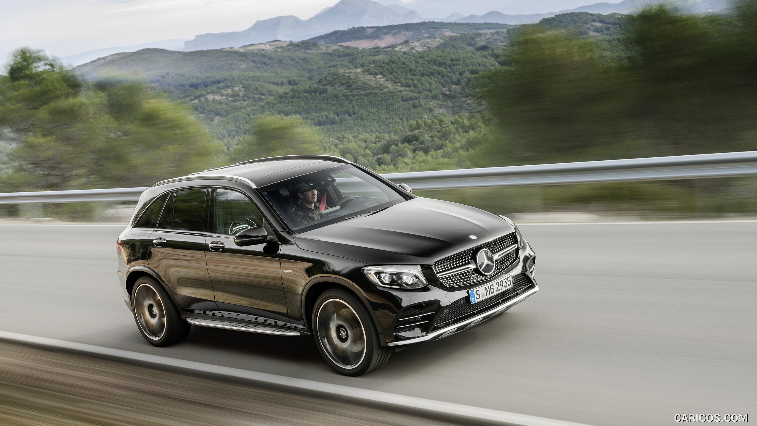 2017 Mercedes-AMG GLC 43 4MATIC (Chassis: X253, Color: Obsidian Black) - Front, #11 of 108
