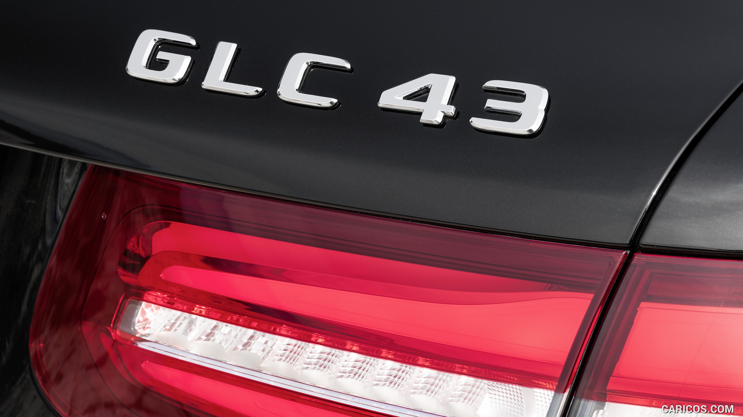 2017 Mercedes-AMG GLC 43 4MATIC (Chassis: X253, Color: Obsidian Black) - Tail Light, #25 of 108