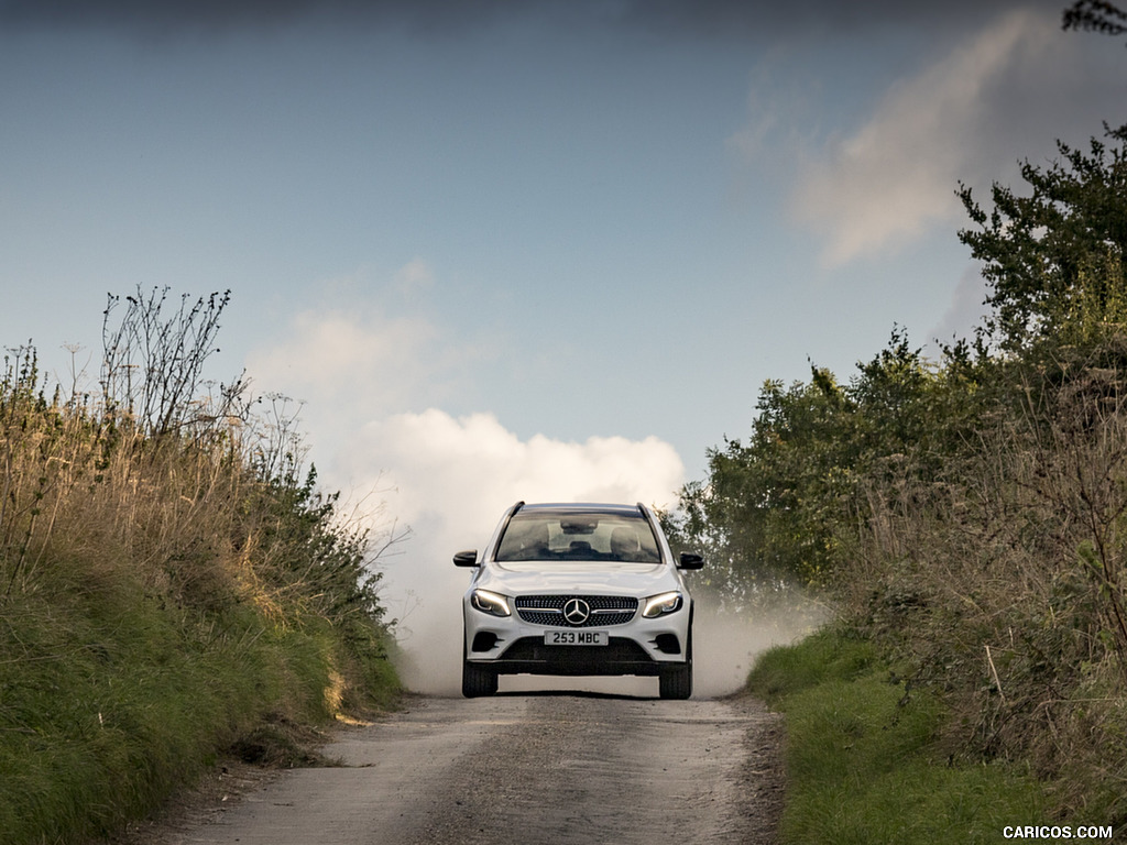 2017 Mercedes-AMG GLC 43 4MATIC (UK-Spec) - Front