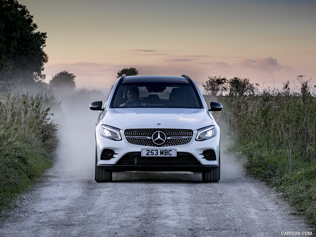 2017 Mercedes-AMG GLC 43 4MATIC (UK-Spec) - Front