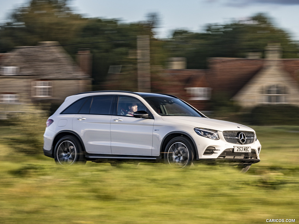 2017 Mercedes-AMG GLC 43 4MATIC (UK-Spec) - Front Three-Quarter