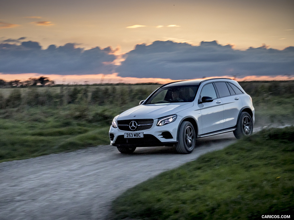 2017 Mercedes-AMG GLC 43 4MATIC (UK-Spec) - Front Three-Quarter