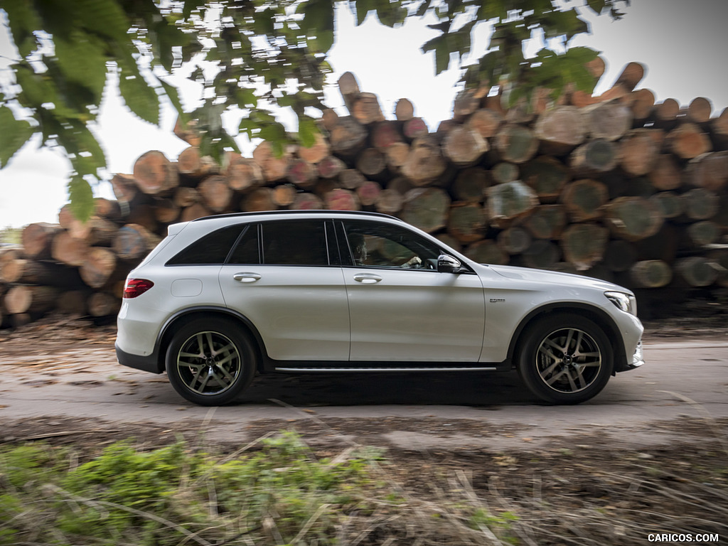 2017 Mercedes-AMG GLC 43 4MATIC (UK-Spec) - Side