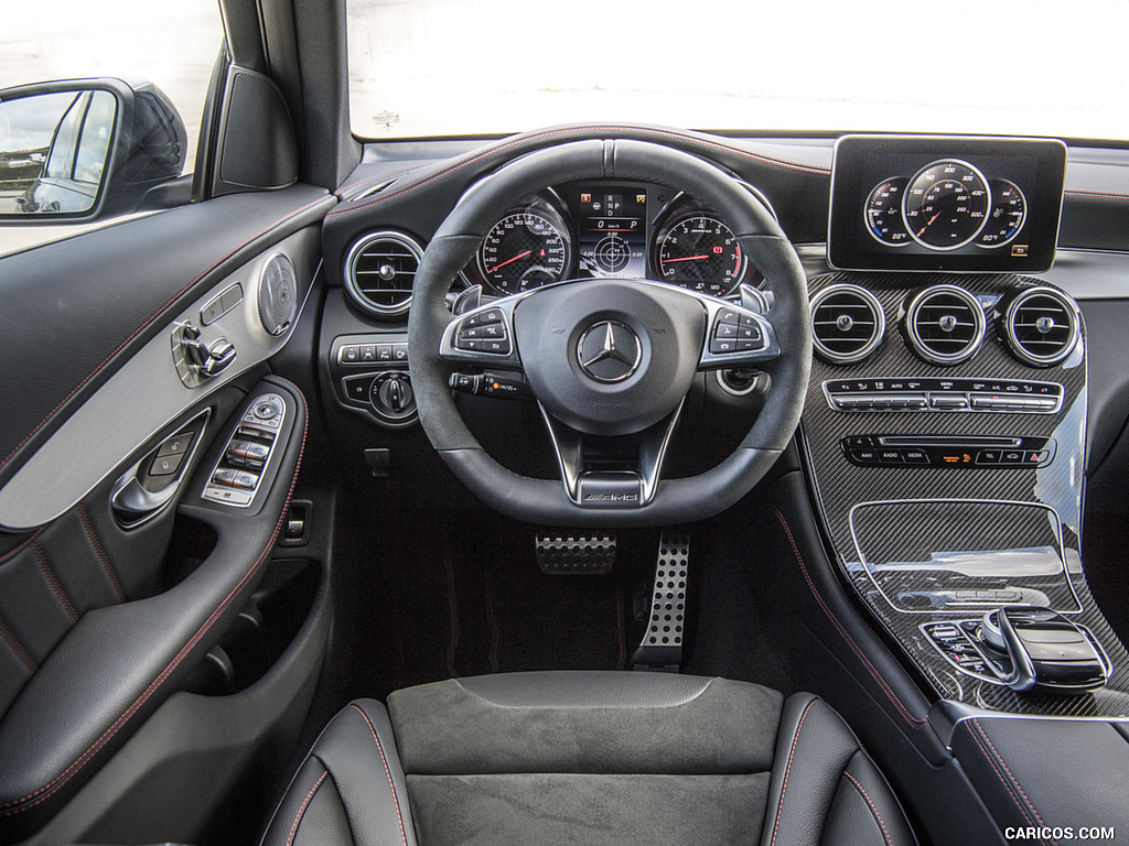 2017 Mercedes-AMG GLC 43 Coupé - Interior, Cockpit