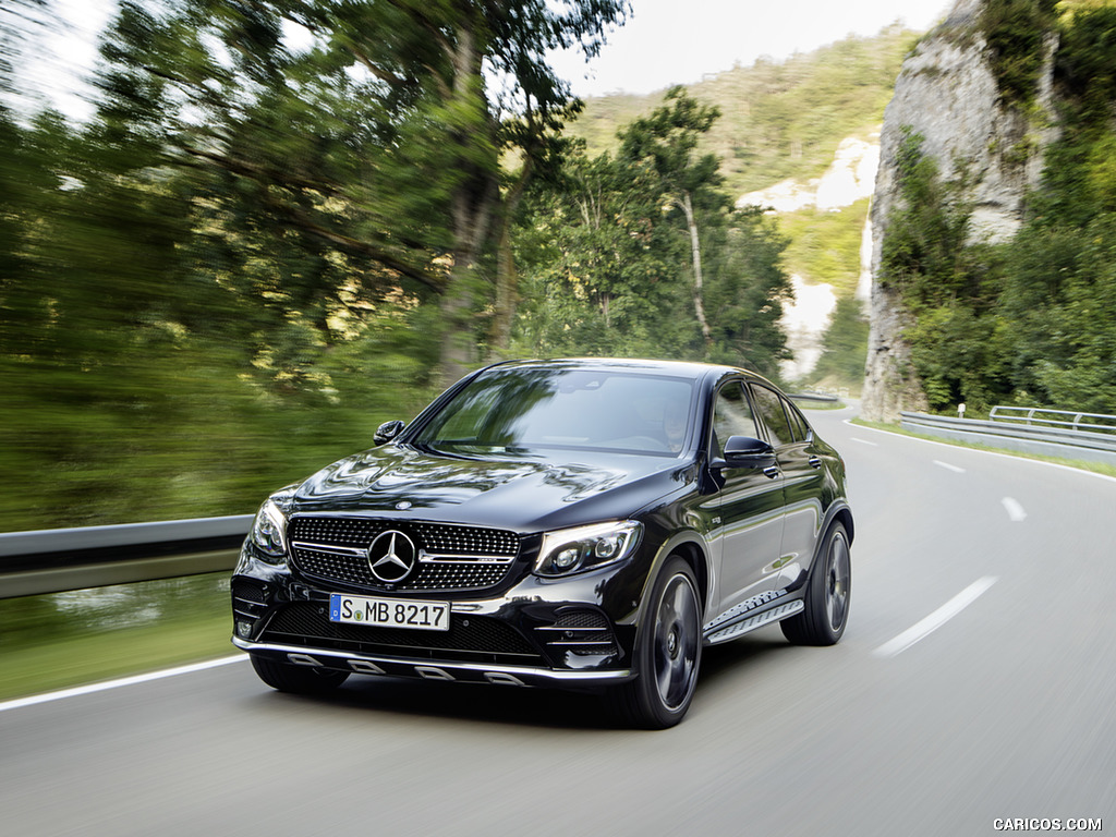 2017 Mercedes-AMG GLC 43 Coupé 4MATIC (Color: Obsidian Black) - Front Three-Quarter