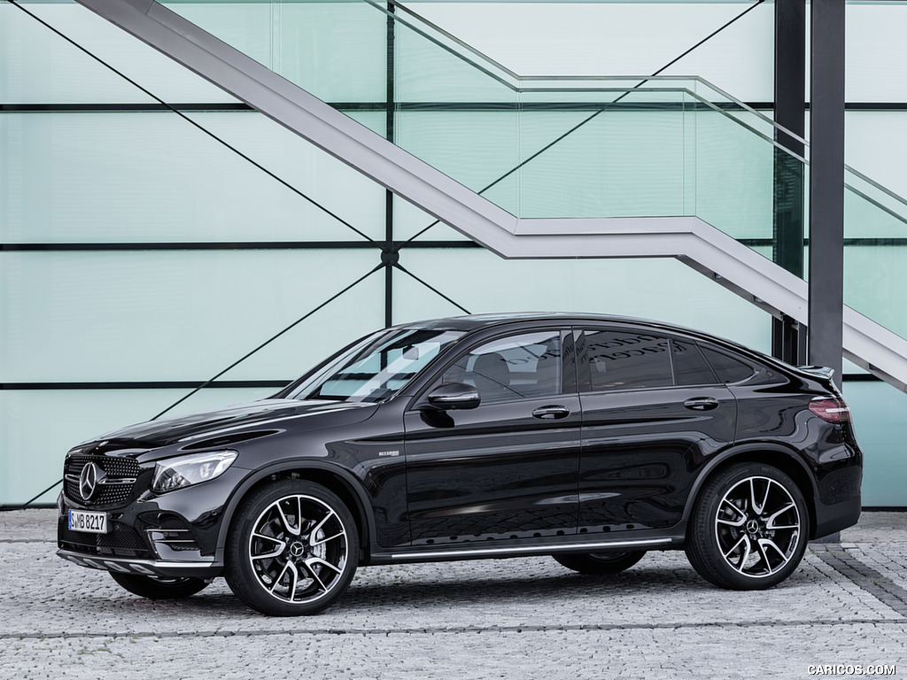 2017 Mercedes-AMG GLC 43 Coupé 4MATIC (Color: Obsidian Black) - Front Three-Quarter